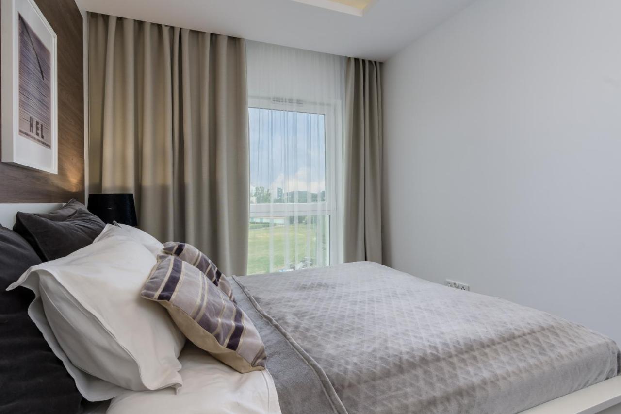 Mikki Albatross Towers Apartment Гданск Екстериор снимка